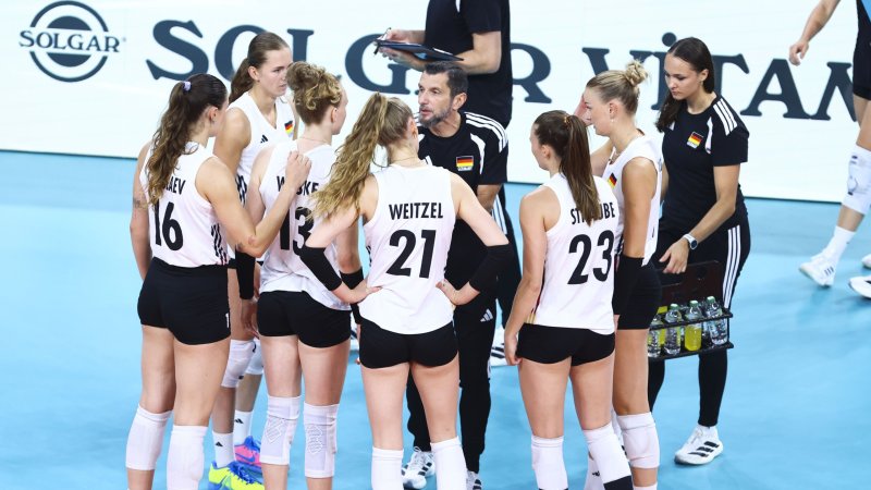 EM: DVV-Frauen stehen trotz Niederlage gegen Polen im Achtelfinale